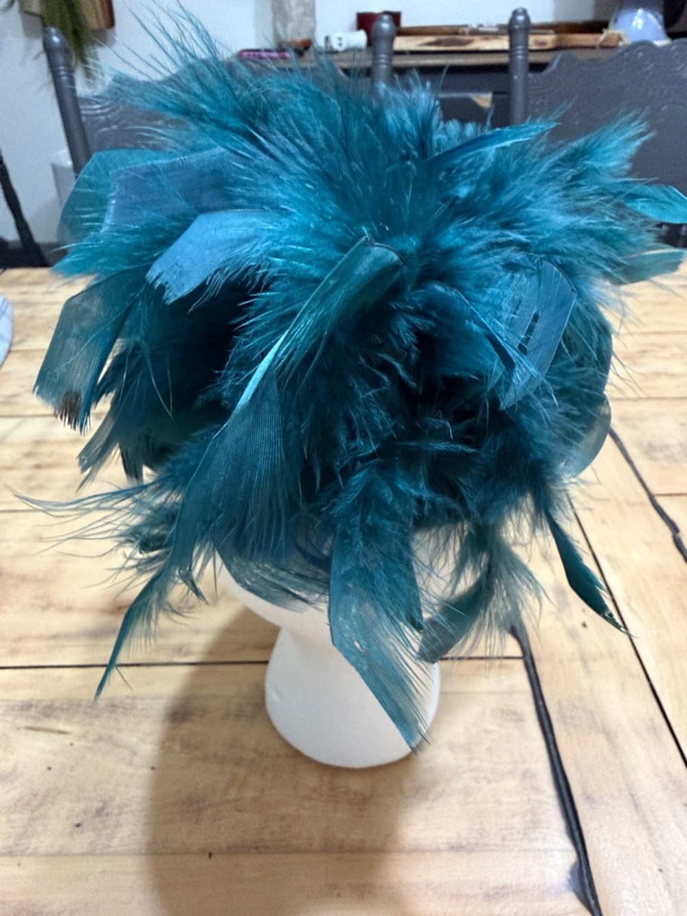 Vintage Chapeau Creations Teal Velvet Feather Pillbox Hat - Picture 3 of 7
